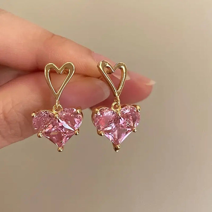 Pendientes de circonitas con forma de corazón rosa