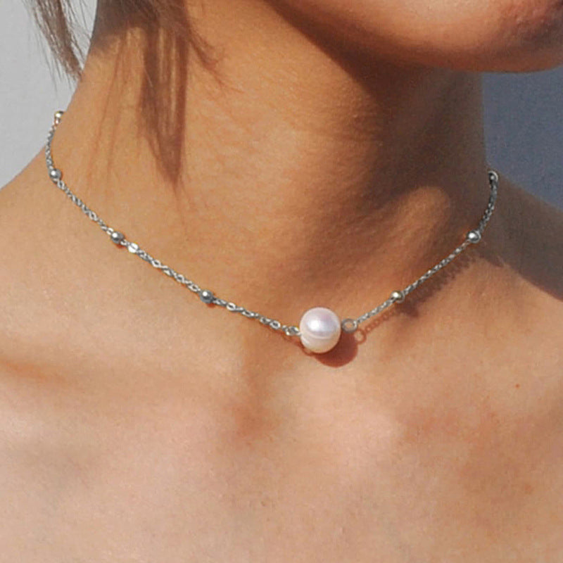 Classic Pearl Beaded Choker Necklace - Elegant and Versatile Design