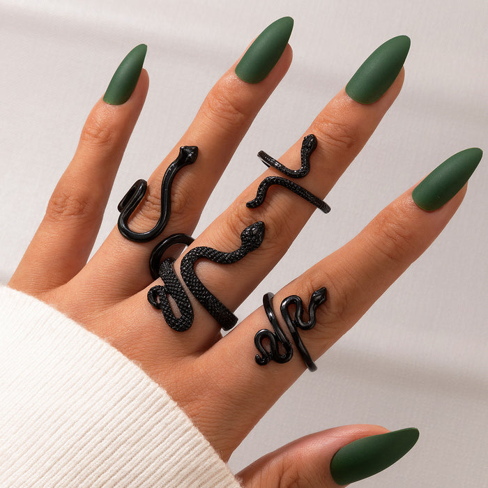 Gothic Snake Ring Set - 4-Piece Punk Animal Rings for Women