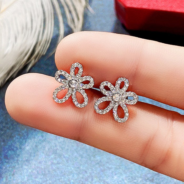 Large zircon earrings, fashionable and simple earrings