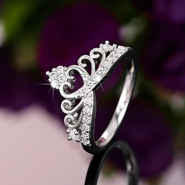 Anillo de corona de princesa con diseño de nicho femenino, anillo de flores de amor