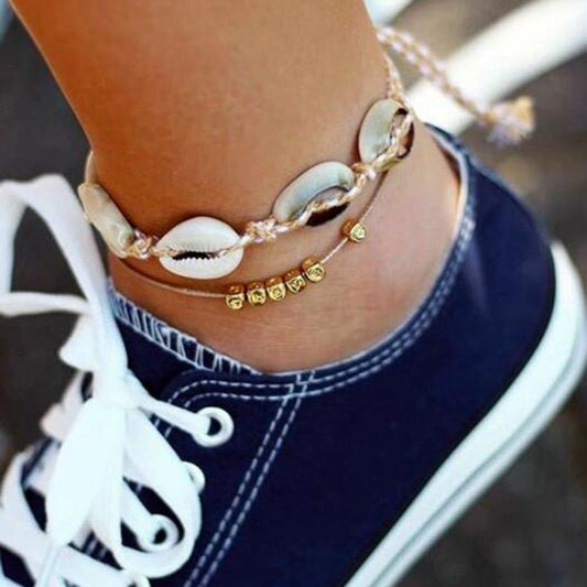 Beach-Style Shell Anklet with Geometric Bead and Woven Design