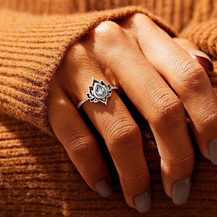 Flame Shaped Lotus Ring Vintage Wide Face Single Ring