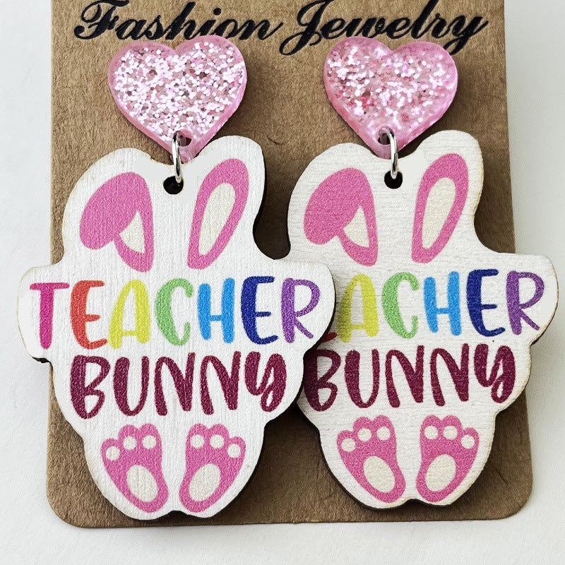 Pendientes de conejito de bosque de Pascua con diseños deportivos de mamá y maestra del oeste