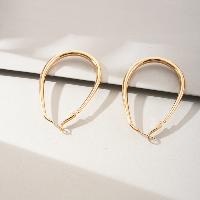 Plain hoop earrings twisted exaggerated earrings