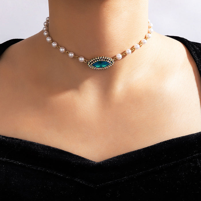 Blue Eye Diamond Single Layer Necklace with Pearl Bead Clavicle Chain