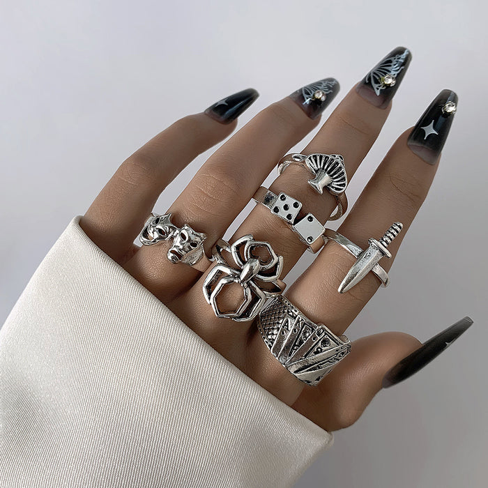 Anillo de plata de seis piezas con diseño de carta de póquer personalizada con cara de fantasma de araña