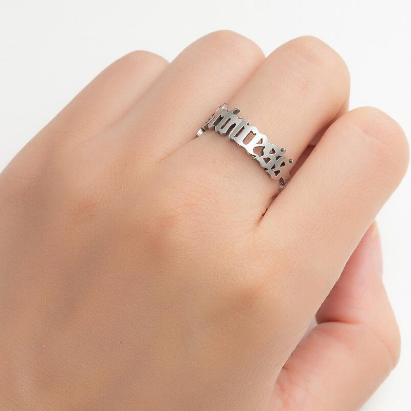 Anillo de letra irregular geométrica, anillo de princesa de acero inoxidable al por mayor