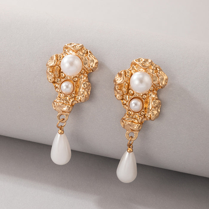 Retro geometric hollow round earrings pearl diamond alloy earrings