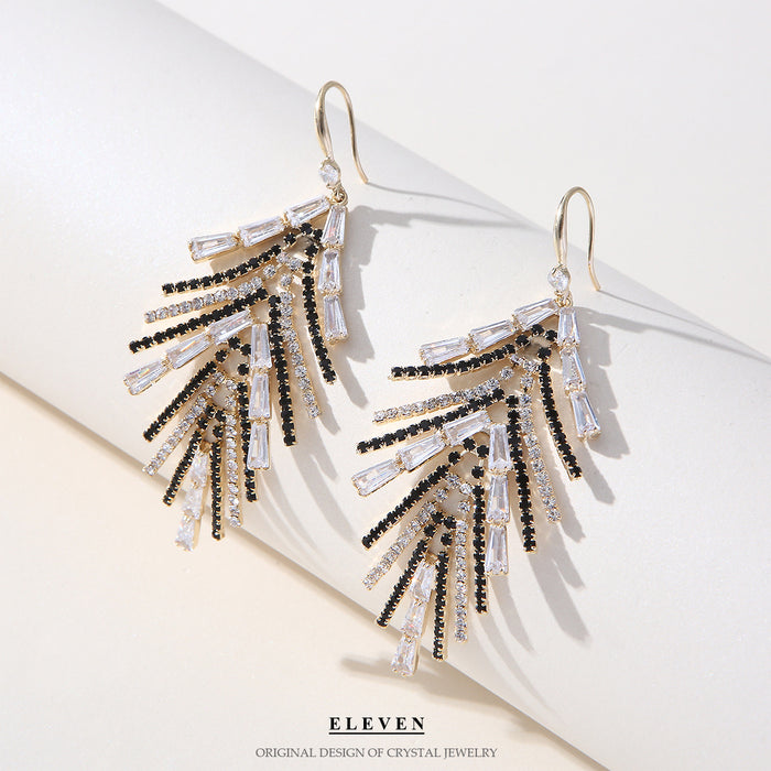 Trendy Design Earrings - Luxury Tassel Chain Dangles for a Stylish Look