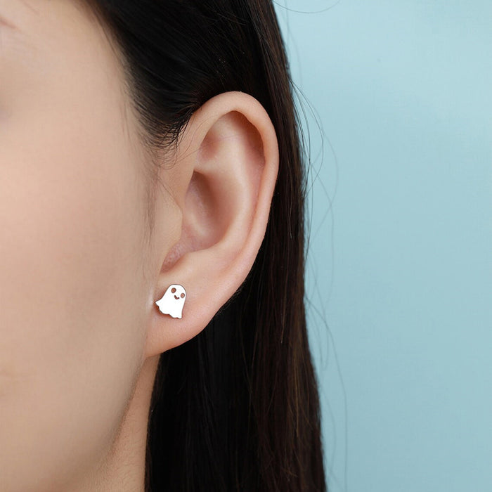 Rose gold ear hook earrings are fashionable and versatile