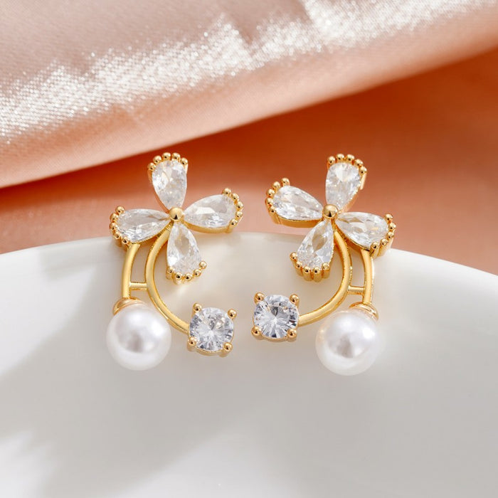 Sweet flower pearl earrings, exquisite Chanel style, celebrity style earrings