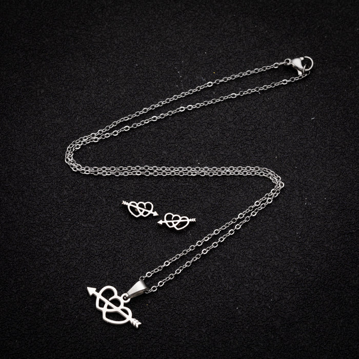 Conjunto de tres piezas de corazón de amor, collar y pendientes de acero inoxidable con forma de corazón de una flecha, venta al por mayor transfronteriza