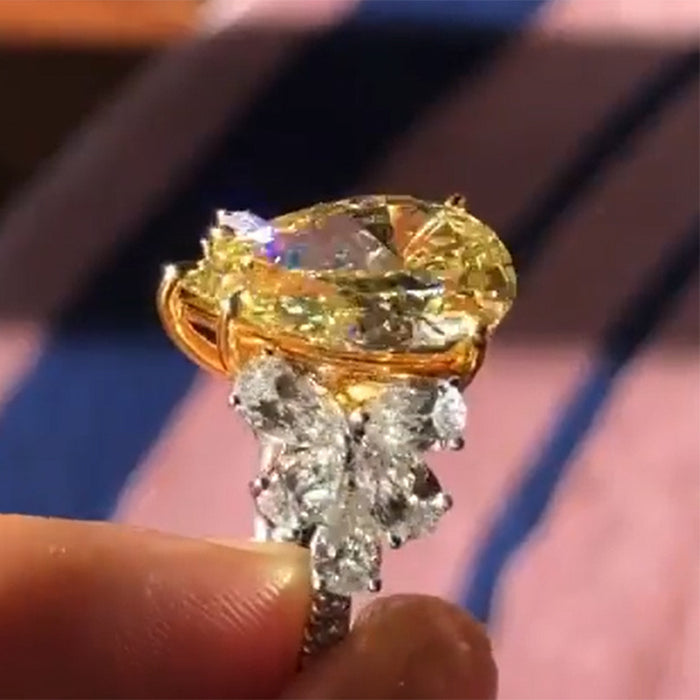 Anillo de compromiso con diamantes para mujer con circonita en forma de lágrima