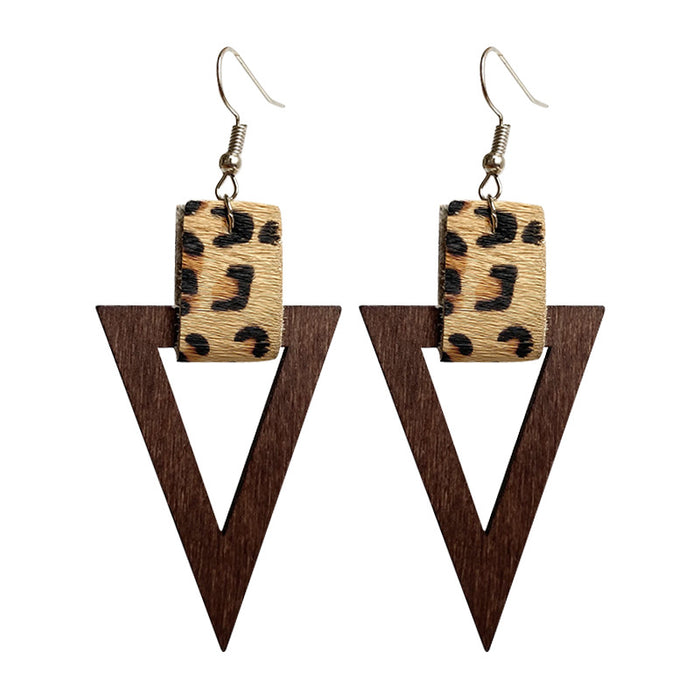 Wooden triangular earrings