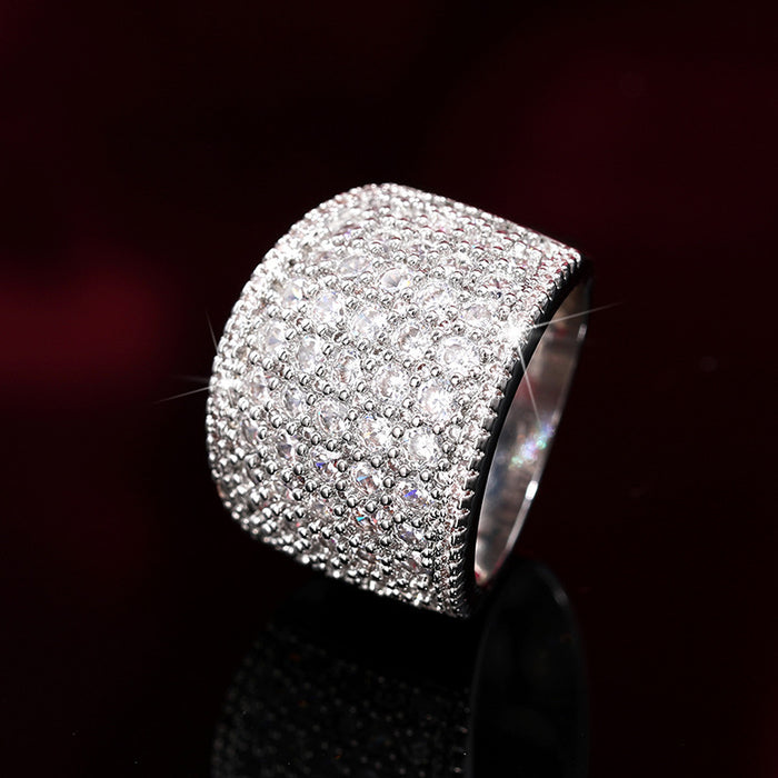 Super flash ladies domineering ring wide surface temperament jewelry