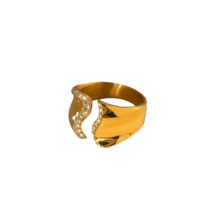 Modern 18K Gold Plated Stainless Steel Ring with Geometric Patterns