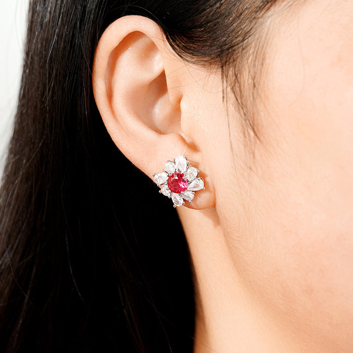 Pendientes de lujo ligeros con imitación de diamantes rojos y gotas de agua