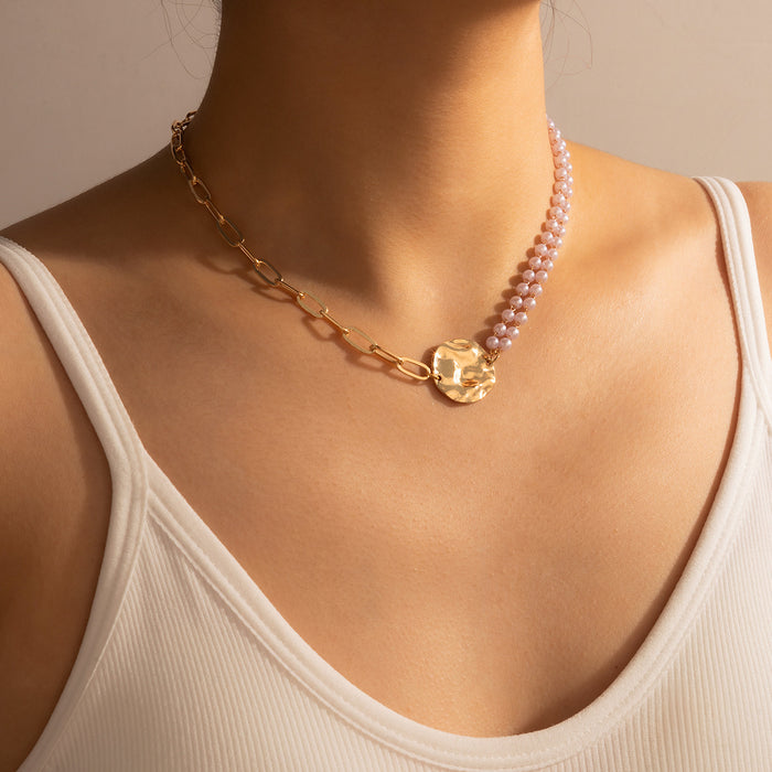 Asymmetric Pearl Chain with Unique Round Disc Single Layer Trendy Clavicle Necklace