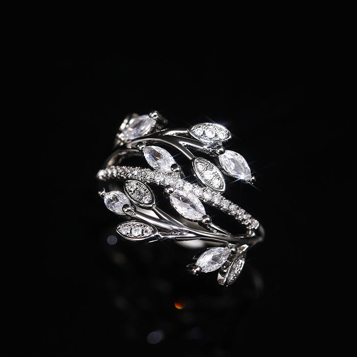 Intertwined leaf ring creatively inlaid zircon ring