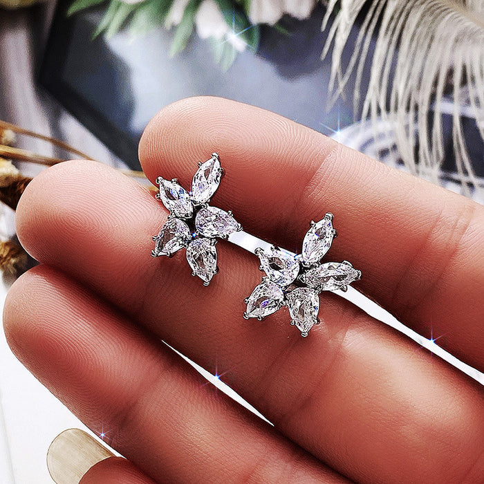 Pendientes de cristal con forma de flor de cinco hojas