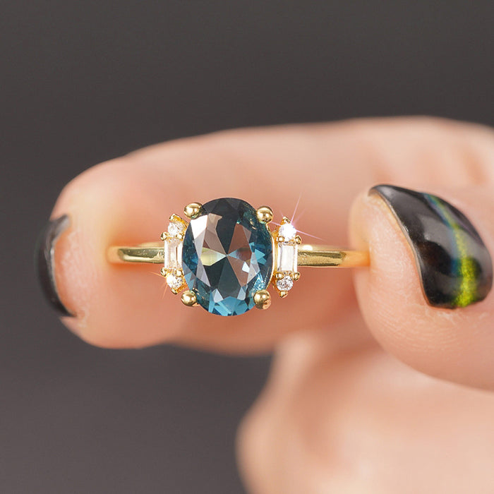 Women's zircon oval ring classical palace style light luxury