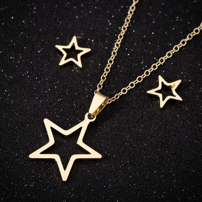 Collar con colgante de estrella de cinco puntas, conjunto de pendientes de cadena de clavícula con estrella hueca de acero inoxidable fresco de estilo japonés