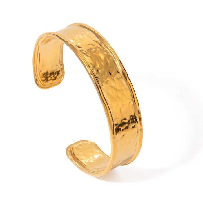 18K Gold Plated Stainless Steel Wide Hammered Cuff Bracelet - Minimalist Design High-End Jewelry