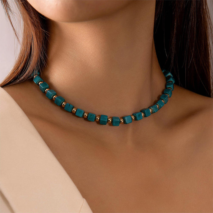 French Vintage Turquoise Beaded Necklace with Simple Design