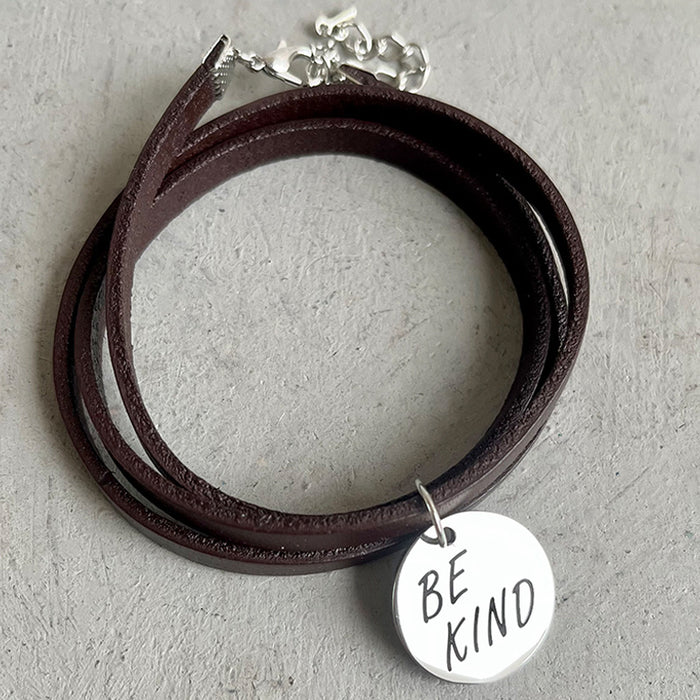 Pulsera de cuero con diseño azteca y cabeza de toro única con diseño bohemio de múltiples capas