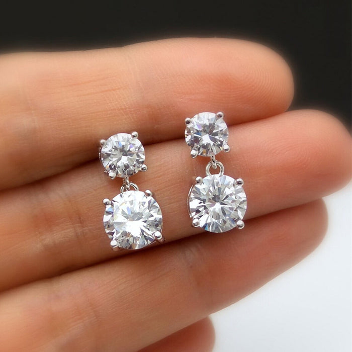 Simple round imitation moissanite earrings, elegant and small earrings