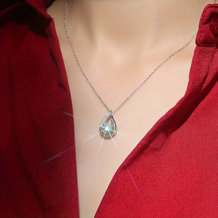 Hollow Geometric Teardrop Pendant Necklace