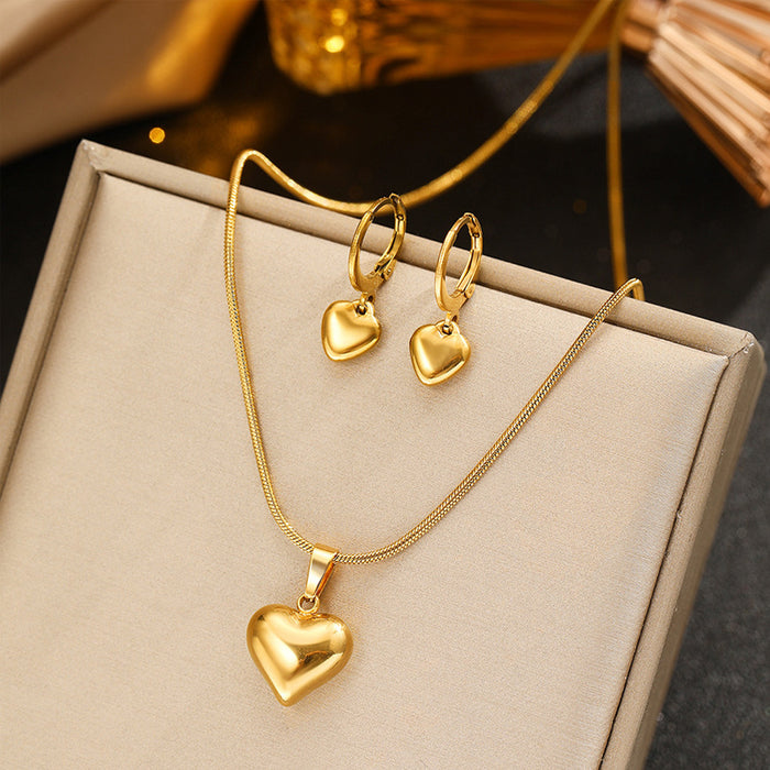 Wholesale stainless steel and titanium steel heart-shaped red necklaces