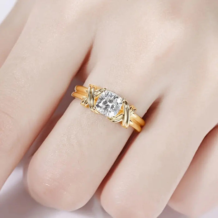 Round wrapped fat square ring proposal personality female ring