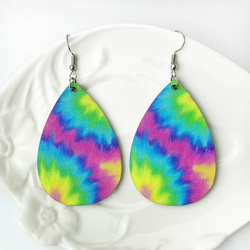 Pendientes de madera de colores
