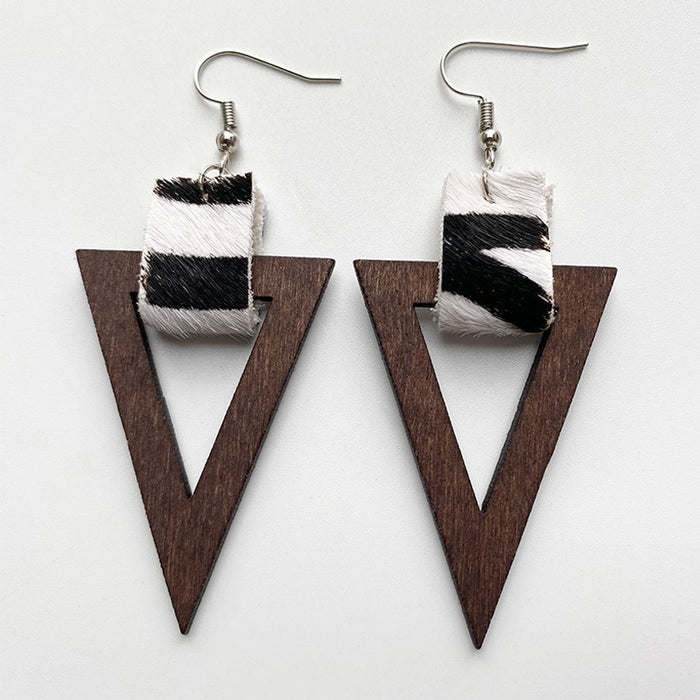 Wooden triangular earrings