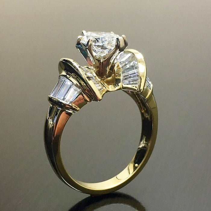 Marquise-shaped zircon ring for women, fashionable and personalized design