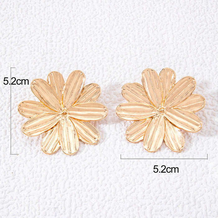 Flower Earrings Gold Simple Design Earrings