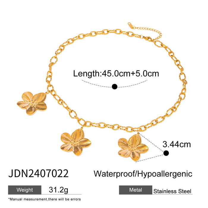 Stainless steel flower pendant necklace clavicle chain titanium steel high-grade necklace