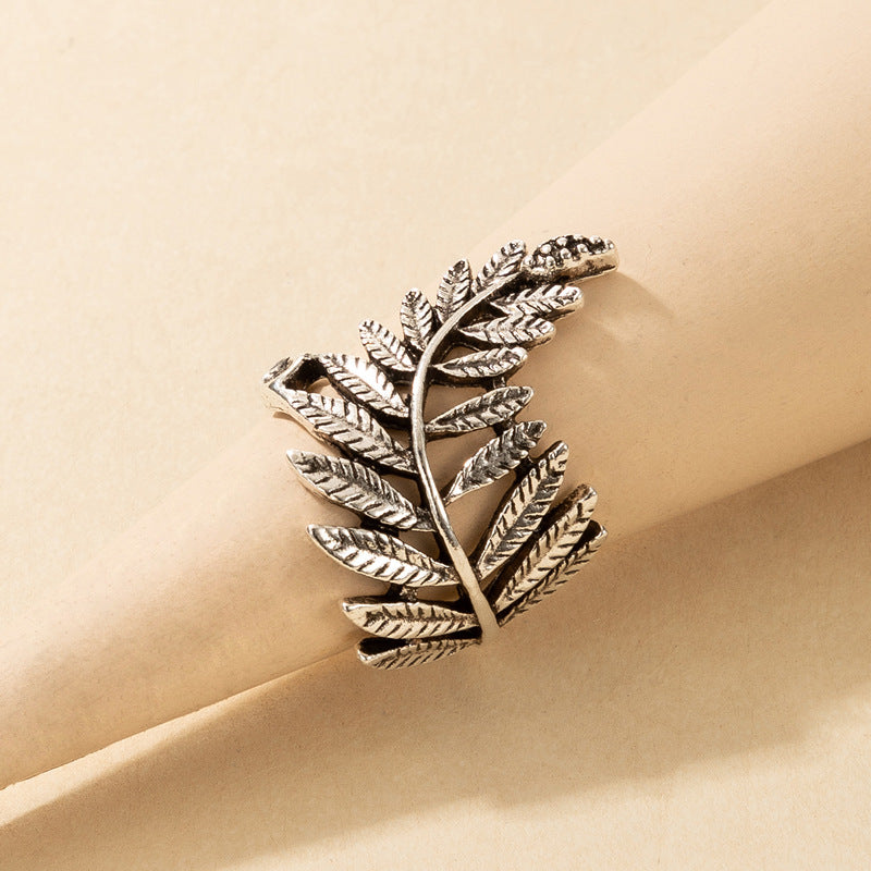 Punk style leaf feather mesh vintage single ring