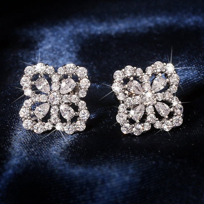 Zirconia round earrings for women