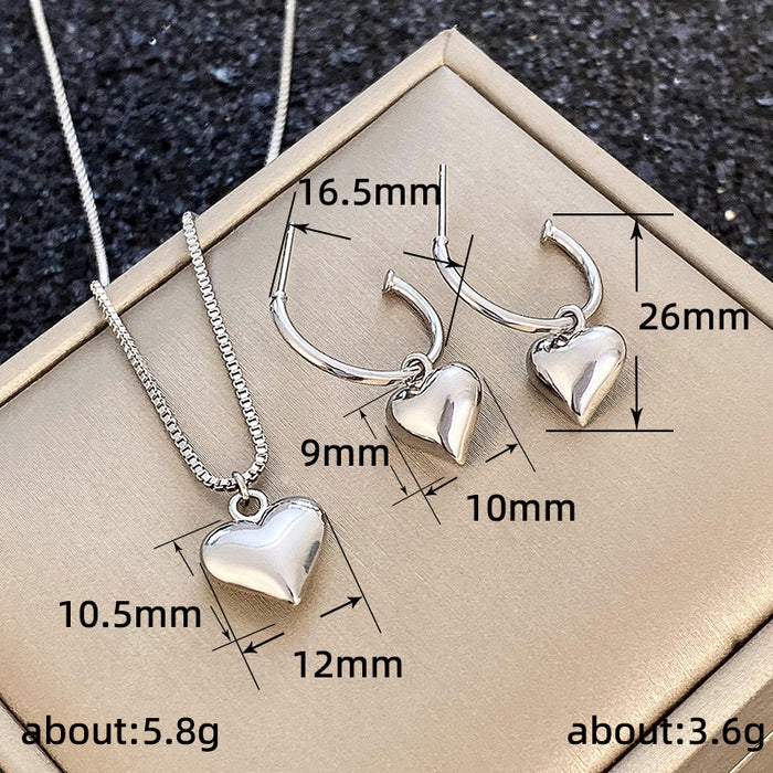 Retro heart-shaped pendant necklace small fresh metallic earrings necklace set