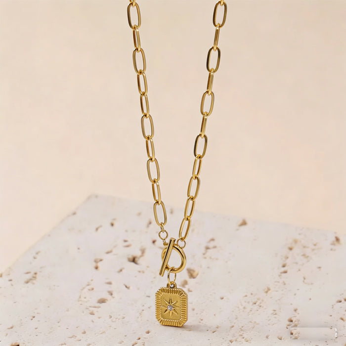 Wholesale stainless steel and titanium steel star-shaped pink necklace