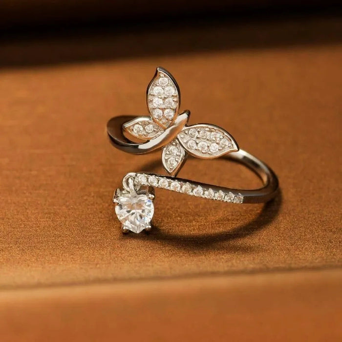 Butterfly opening adjustable heart ring for women