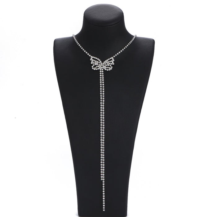 Elegante gargantilla de mariposa geométrica: delicado collar de diamantes de imitación para mujer