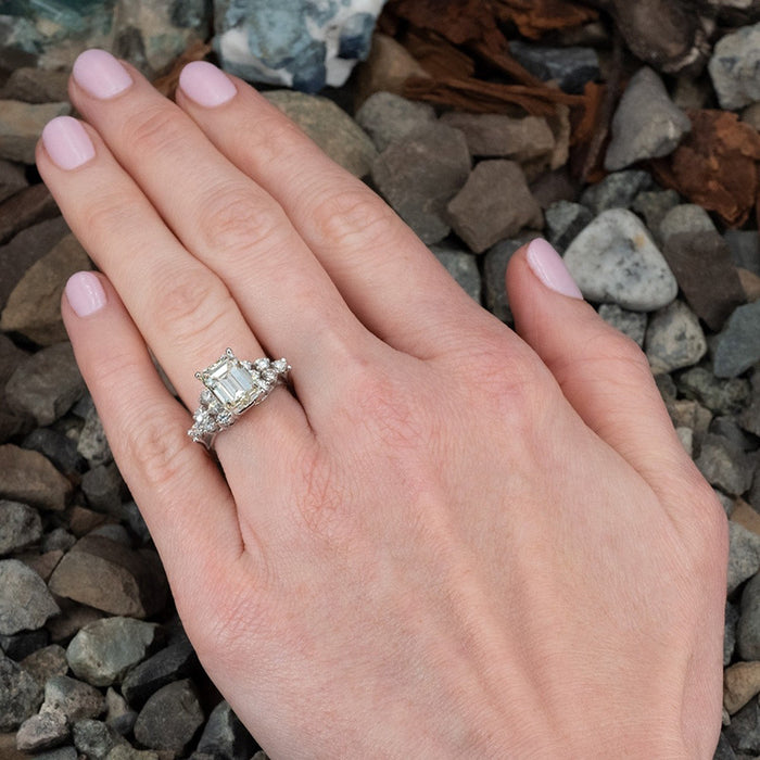 Anillo de diamantes de corte rectangular con estrellas adornadas, anillo femenino sencillo bestie