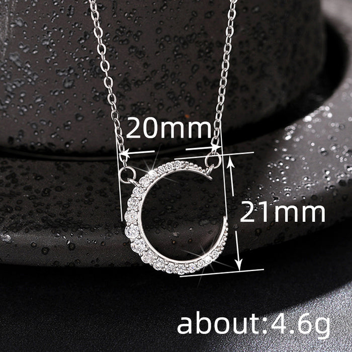 White Moonlight Temperament Crescent Pendant Simple All-match Moon Necklace