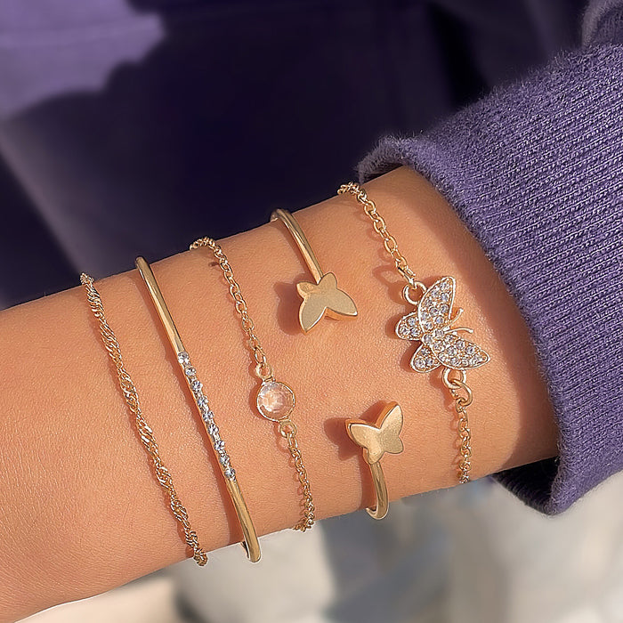 Butterfly and Geometric Heart Bracelet Set – Simple and Luxurious