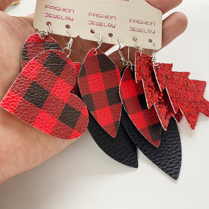 Christmas Set Earrings with Buffalo Plaid Hearts and Christmas Tree Design