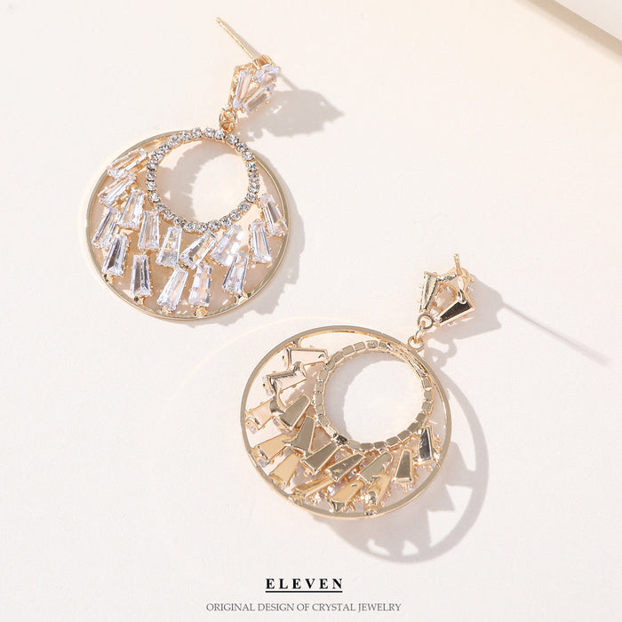 OL Vintage-Inspired Earrings - Full Rhinestone Geometric Dangles for a Chic Look